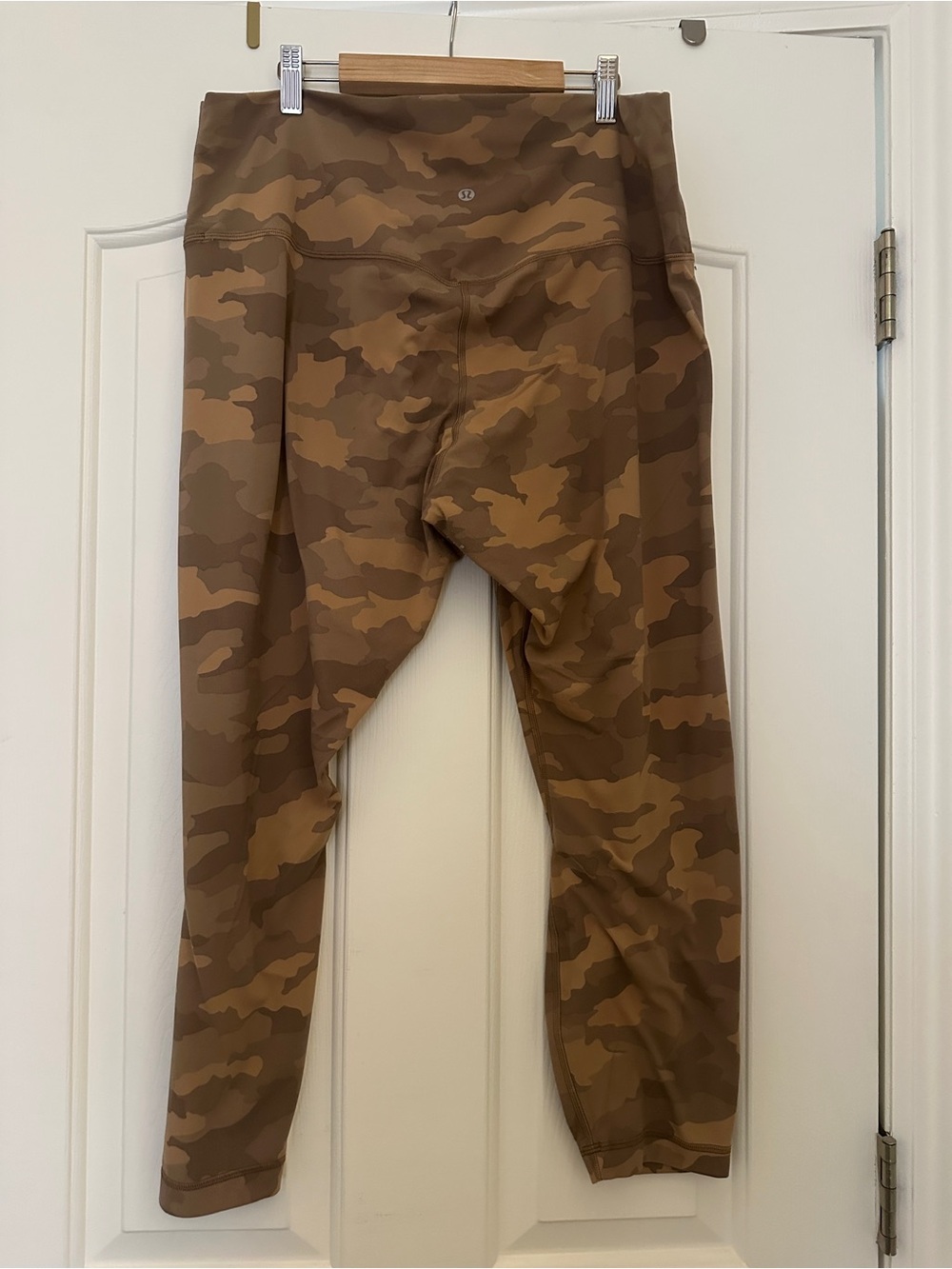 Lululemon Align Leggings Women's 18 
Brown Camo High Rise Yoga Pants Athleisure